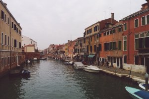 Photo taken at Calle Ghetto Vecchio, 2873, 30121 Venezia, Italy with LGE Nexus 5