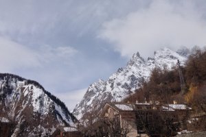 Photo taken at Piazzale Funivia, 5, 11013 Courmayeur AO, Italy with Apple iPhone 5