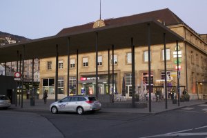 Photo taken at Avenue de la Gare, 2000 Neuchâtel, Switzerland with Canon EOS 1100D