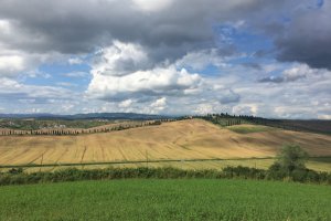 Photo taken at SS438, 16, 53041 Asciano SI, Italy with Apple iPhone 6