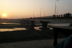 Photo taken at Dhorla Bridge, Kurigram Hwy, Kurigram, Bangladesh with Samsung GT-I9192