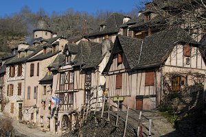 Photo taken at D42R, 12320 Conques, France with NIKON D300