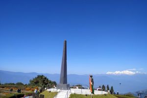Photo taken at War Memorial, Batasia Loop, Hill Cart Road, Darjeeling, Darjiling, Darjeeling, West Bengal, 734102, India with Xiaomi Redmi Note 6 Pro