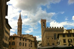 Photo taken at Piazza del Duomo, 60R, 50122 Firenze, Italy with Apple iPhone 4