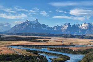 Photo taken at Ruta Y-292, Río Serrano, Torres del Paine, Provincia de Última Esperanza, Magallanes and Chilean Antarctica Region, 6170000, Chile with Samsung Galaxy S24