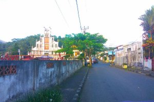 Jl. Raya Manado Tomohon, Talete Satu, Tomohon Tengah, Kota Tomohon, Sulawesi Utara, Indonesia