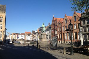 Jan van Eyckplein 1, 8000 Brugge, Belgium