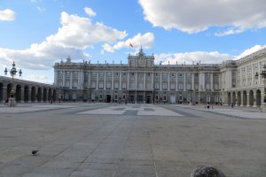 Photo taken at Plaza de la Armería, 2, 28013 Madrid, Madrid, Spain with Canon PowerShot SX260 HS