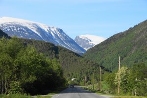 Photo taken at Riksvei 55 270, 2686 Lom, Norway with SONY SLT-A77V