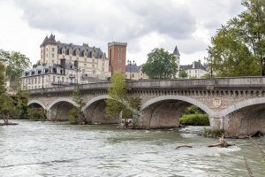 Photo taken at 2 Rue du 14 Juillet, 64000 Pau, France with Canon EOS 6D