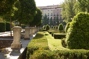 Photo taken at Plaza de Ote, 9, 28013 Madrid, Spain with SONY SLT-A65V