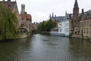 Photo taken at Rozenhoedkaai 2-8, 8000 Brugge, Belgium with Panasonic DMC-ZS20