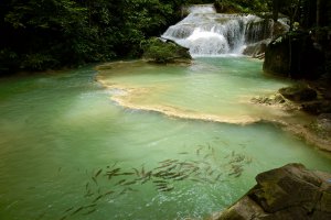 Photo taken at Srinakarin Dam National Park, Erawan National Park, Unnamed Road, Tambon Tha Kradan, Amphoe Si Sawat, Chang Wat Kanchanaburi 71250, Thailand with SONY SLT-A77V