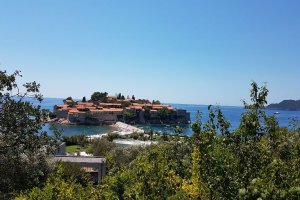 E80, Sveti Stefan, Montenegro