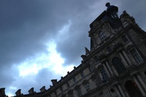 Cour Napoléon et Pyramide du Louvre, 75001 Paris, France