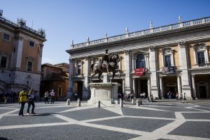 Photo taken at Via di San Pietro in Carcere, 00186 Roma, Italy with Canon EOS 5D Mark III