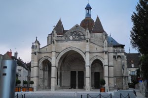 22 Avenue de la République, 21200 Beaune, France