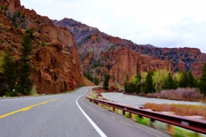 Photo taken at 1434-1458 N Fork Hwy, Cody, WY 82414, USA with SONY DSC-HX50V