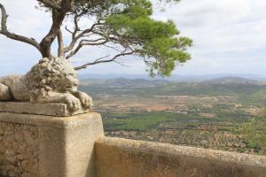 Photo taken at Mirador, Ma-4011, Felanitx, Migjorn, Balearic Islands, 07200, Spain (territorial waters) with Canon EOS 7D