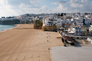 Photo taken at Rua Almirante Gago Coutinho 1, 8200-176 Albufeira, Portugal with NIKON D300