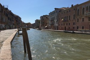 Photo taken at Fondamenta Cannaregio, 276, 30121 Venezia, Italy with Apple iPhone 6