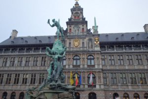 Photo taken at Grote Markt 36, 2000 Antwerpen, Belgium with OLYMPUS TG-835