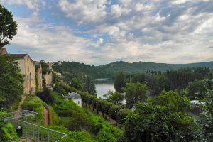 Photo taken at 23-192 Quai de Regourd, 46000 Cahors, France with NIKON COOLPIX P7000