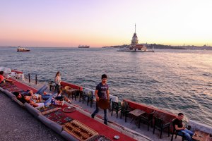 Photo taken at Salacak Mahallesi, Üsküdar Harem Sahil Yolu No:24, 34668 Üsküdar/İstanbul, Turkey with FUJIFILM X-T10