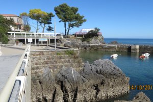 Photo taken at Txorrokopunta Ibilbidea, 1, 48360 Mundaka, Bizkaia, Spain with Canon PowerShot SX280 HS