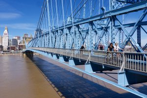 Photo taken at 30 John A. Roebling Suspension Bridge, Covington, KY 41011, USA with Panasonic DMC-GH4