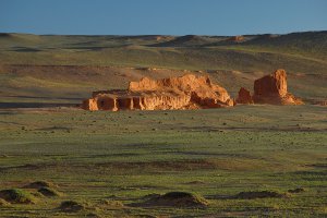 Photo taken at Булган - Баянзаг, Mongolia with NIKON D200