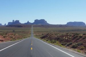 Photo taken at US-163 Scenic, Mexican Hat, UT 84531, USA with Samsung SM-G900V