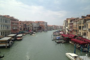 Ponte di Rialto, 5328, 30125 Venezia, Italy