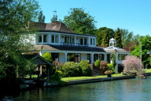 2 Mill Lane, Henley-on-Thames, Oxfordshire RG9 4HD, UK