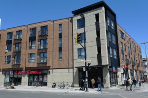 5200 Avenue du Parc, Montréal, QC H2V 4G7, Canada