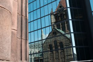 Photo taken at 115-127 Saint James Avenue, Boston, MA 02116, USA with Canon EOS 70D