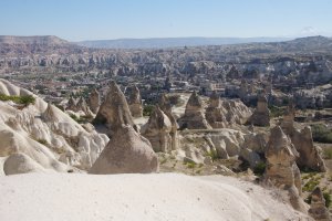 Photo taken at Tekelli Mahallesi, Göreme-Uçhisar Yolu, 50180 Uçhisar Belediyesi/Nevşehir Merkez/Nevşehir, Turkey with SONY SLT-A77V