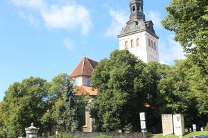 Photo taken at Harju 1, 10146 Tallinn, Estonia with Canon EOS 6D