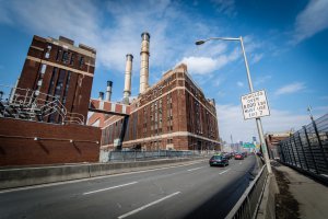 Photo taken at East River Bikeway, New York, NY 10009, USA with NIKON D5200