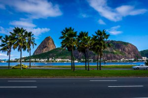 Photo taken at Avenida Infante Dom Henrique - Glória, Rio de Janeiro - RJ, 20021-140, Brazil with SONY NEX-6