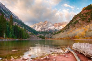 Photo taken at Maroon-Snowmass Trail, Aspen, CO 81611, USA with Canon EOS 5D Mark III