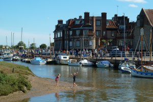 Norfolk Coast Path, Blakeney, Holt, Norfolk NR25 7NF, UK