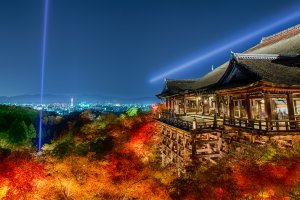 Photo taken at 294 Kiyomizu 1-chōme, Higashiyama-ku, Kyōto-shi, Kyōto-fu 605-0862, Japan with Canon EOS 5D Mark II