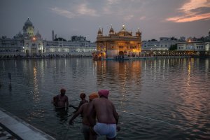 Photo taken at Golden Temple Road, Atta Mandi, Katra Ahluwalia, Amritsar, Punjab 143006, India with Canon EOS 5D