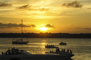 Photo taken at Estrada Pôr do Sol Jacaré, 694 - Loteamento Intermares, Cabedelo - PB, 58310-000, Brazil with Canon PowerShot A70