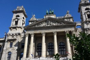 Budapest, Kossuth Lajos tér 12, 1055 Hungary