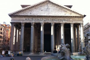 Photo taken at Piazza della Rotonda, 7, 00186 Roma, Italy with Apple iPhone 4