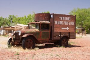 Photo taken at 644-917 Navajo Twins Drive, Bluff, UT 84512, USA with SONY SLT-A77V