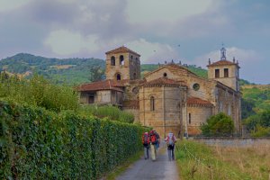 Photo taken at Barrio la Llerina, 210, 33850 Cornellana, Asturias, Spain with NIKON COOLPIX S3000