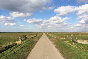 Photo taken at Noord Ervenweg, 3755 Eemnes, Netherlands with Apple iPhone 5s